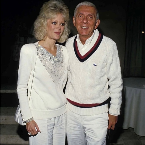 Vintage IZOD Wallachs Lacoste Cable Knit V-Neck Preppy Tennis Sweater Size XL - Picture 5 of 5